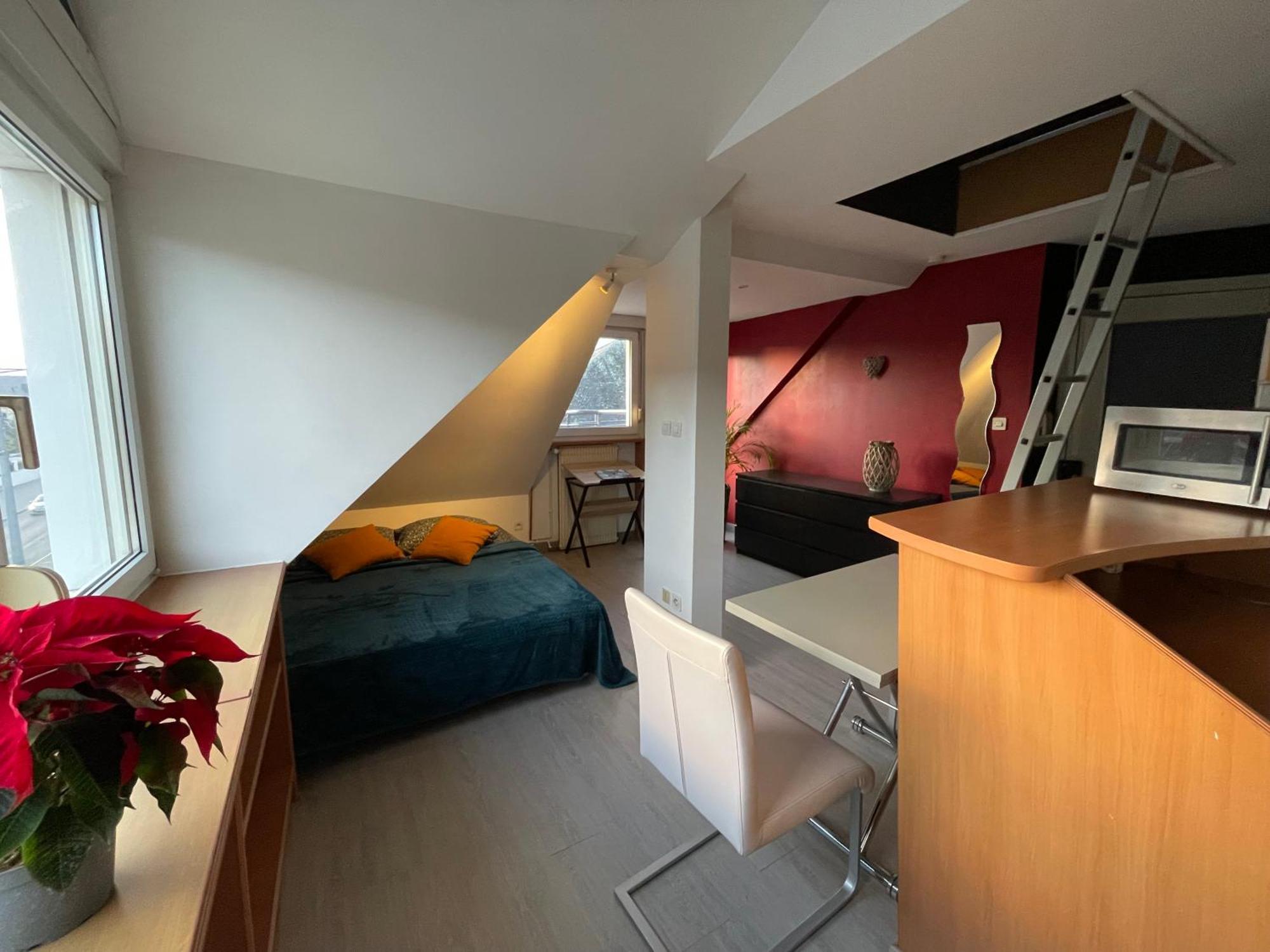 Appartement Studio Avec Terrasse